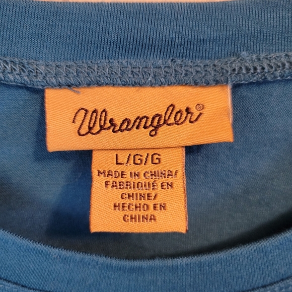 Wrangler Blue Twist Knot Front Short Sleeve Blouse - Picture 3 of 4